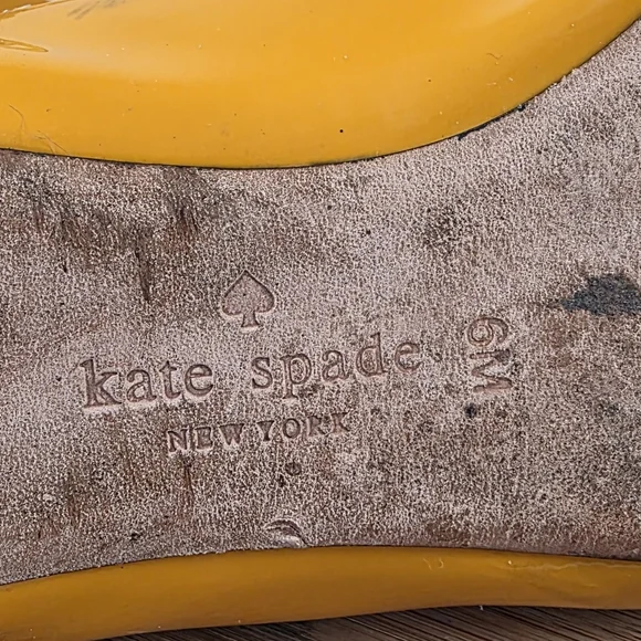 Kate Spade Yellow and White Taxi Flats - Picture 14 of 14